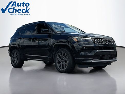 Used 2024 Jeep Compass Limited w/ High Altitude Package AWD/4WD image 1