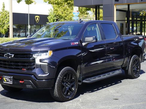 Used 2022 Chevrolet Silverado 1500 LT Trail Boss w/ Protection Package image 2