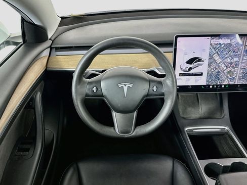Used 2021 Tesla Model 3 Standard Range Plus RWD image 17