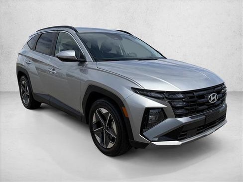 Used 2025 Hyundai Tucson SEL image 3