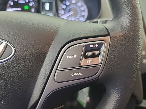 Used 2017 Hyundai Santa Fe Sport AWD/4WD image 28