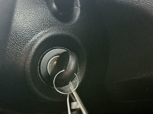 Used 2022 Kia Sorento LX image 26