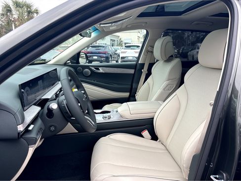 New 2026 Genesis GV80 2.5T Advanced image 24