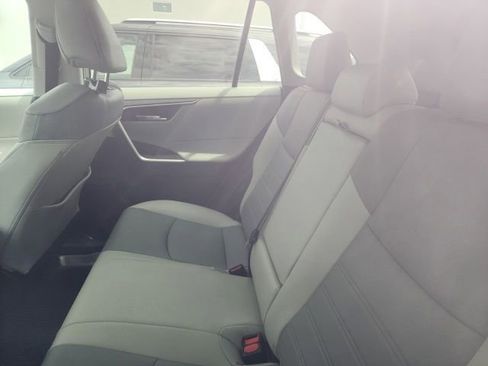 Used 2019 Toyota RAV4 XLE Premium w/ Cold Weather Package AWD/4WD image 11