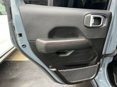 Used 2024 Jeep Wrangler Unlimited Rubicon image 30