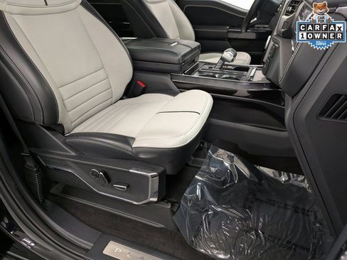 Used 2025 Ford F150 Lightning Platinum image 31