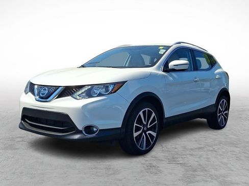 Used 2018 Nissan Rogue Sport SL AWD/4WD image 3