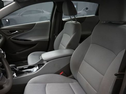 Used 2021 Chevrolet Malibu LS FWD image 14