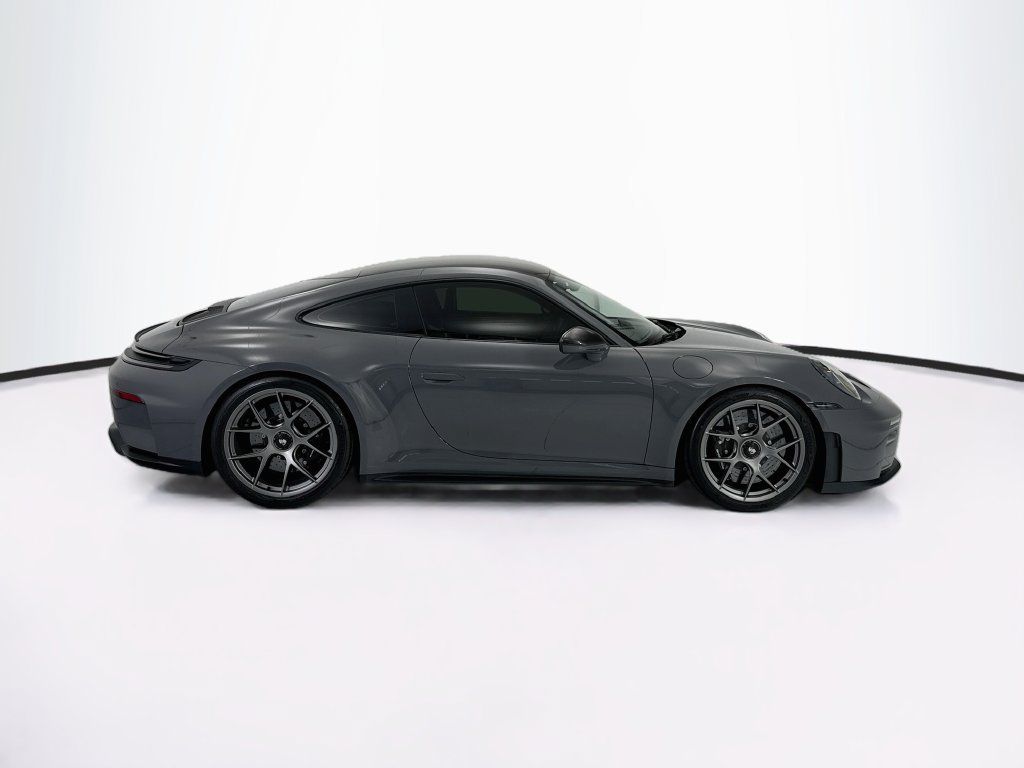 Certified 2026 Porsche 911 GT3 RWD image 8
