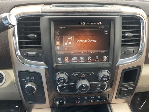 Used 2015 RAM 2500 Longhorn image 15