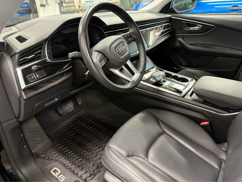 Used 2023 Audi Q8 Prestige AWD/4WD image 9