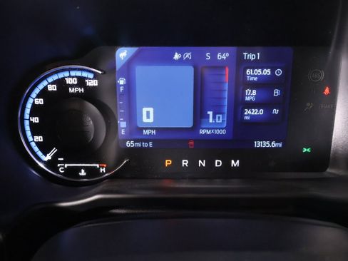 Used 2024 Ford Bronco Wildtrak image 4