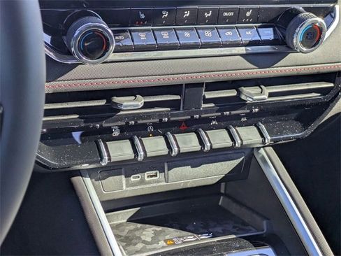 New 2026 Chevrolet Colorado Z71 w/ Technology Package image 20