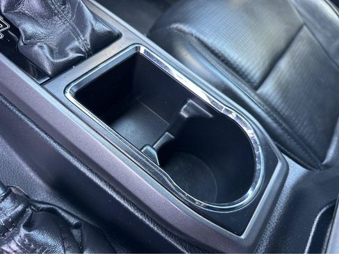 Used 2019 Toyota Tacoma TRD Sport w/ TRD Premium Sport Package RWD image 28
