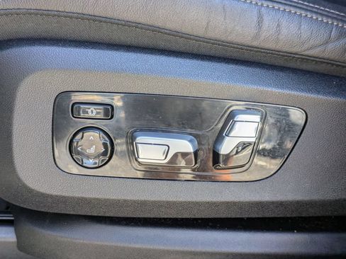 Used 2021 BMW X7 xDrive40i w/ Premium Package 2 AWD/4WD image 15