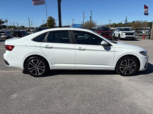 New 2026 Volkswagen Jetta Sport FWD image 7