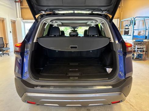 Certified 2023 Nissan Rogue SL AWD/4WD image 17