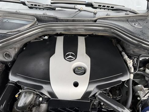Used 2015 Mercedes-Benz ML 250 BlueTEC 4MATIC image 31