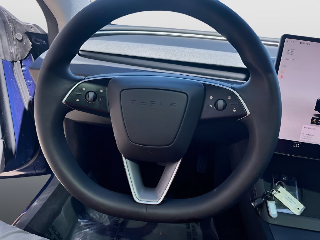 Used 2025 Tesla Model 3 Long Range AWD/4WD image 10