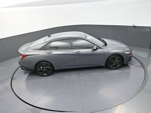 New 2026 Hyundai Elantra Sport FWD image 28