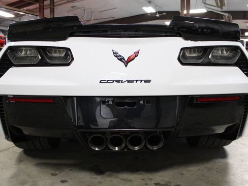 Used 2016 Chevrolet Corvette Z06 w/ 3LZ Preferred Equipment Group RWD image 21