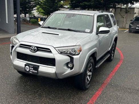 Used 2021 Toyota 4Runner TRD Off-Road AWD/4WD image 3