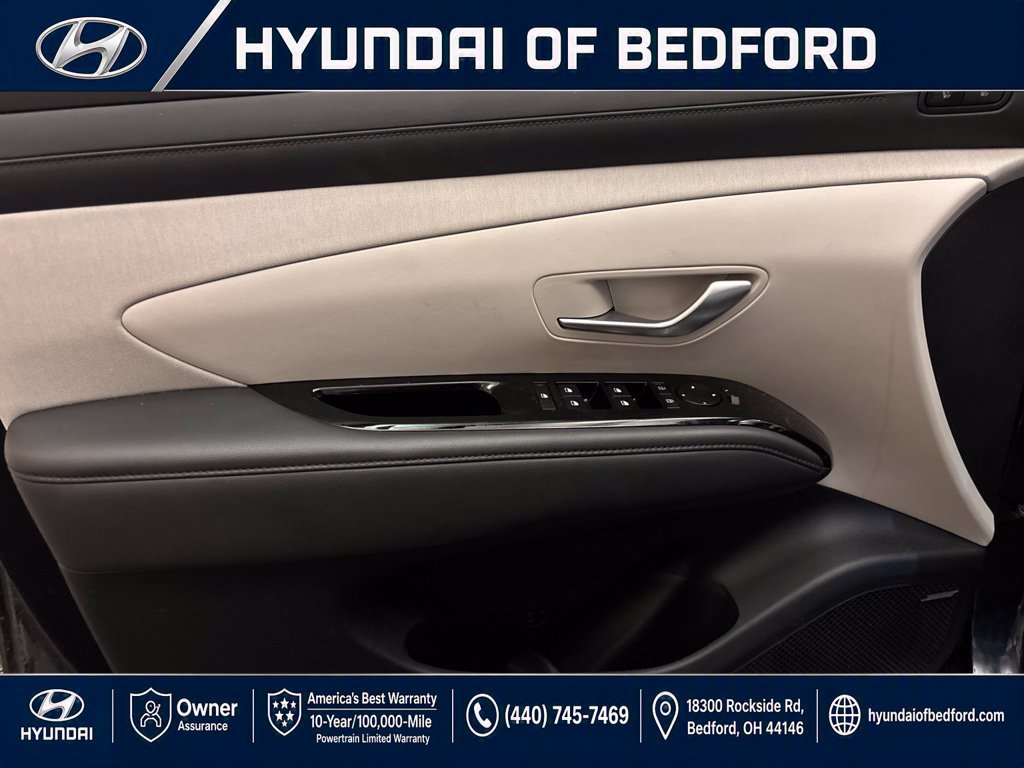 Used 2025 Hyundai Tucson Limited AWD/4WD image 14