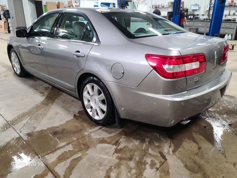 Used 2009 Lincoln MKZ image 6