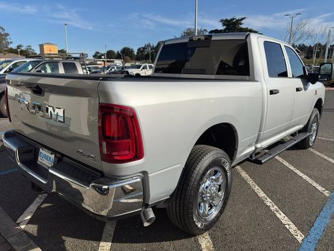 New 2026 RAM 3500 Tradesman AWD/4WD image 19
