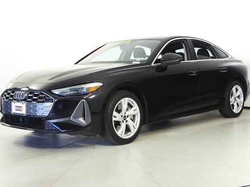 Used 2025 Audi A5 2.0T Premium w/ Convenience Package image 2