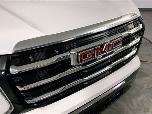 Used 2026 GMC Terrain Elevation FWD image 28