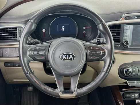 Used 2017 Kia Sorento EX w/ EX V6 Premium Package AWD/4WD image 18
