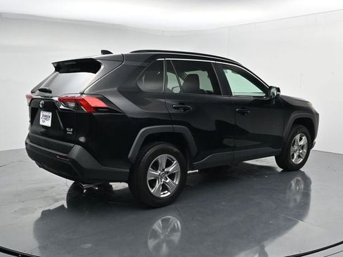 Used 2023 Toyota RAV4 XLE AWD/4WD image 10