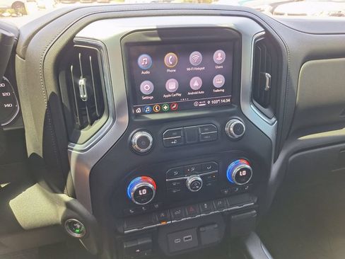 Used 2022 GMC Sierra 1500 SLT RWD image 12
