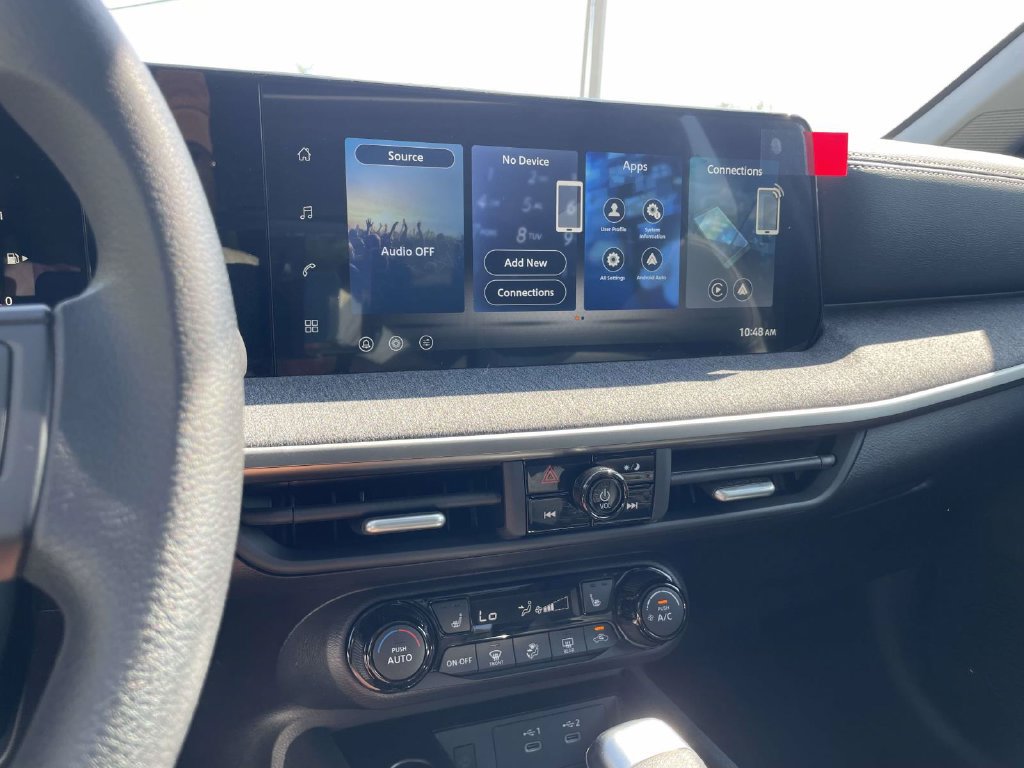 New 2027 Nissan Kicks SV w/ SV Premium Package AWD/4WD image 15