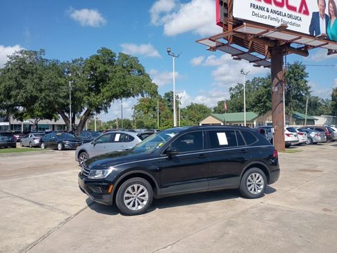 Used 2020 Volkswagen Tiguan S FWD image 29