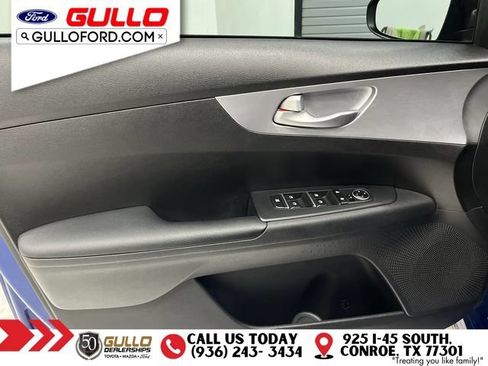Used 2023 Kia Forte LXS FWD image 18