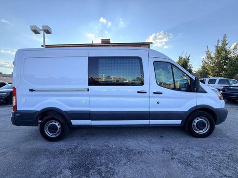 Used 2018 Ford Transit 350 148 Medium Roof RWD image 4