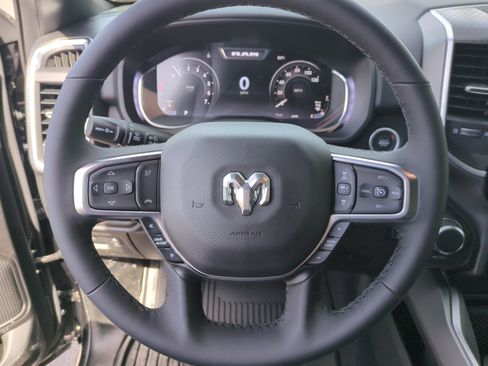 New 2026 RAM 1500 Big Horn AWD/4WD image 9