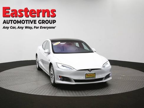 Used 2018 Tesla Model S 75D AWD/4WD image 35