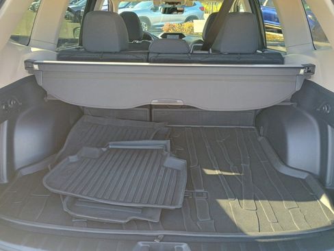 Used 2019 Subaru Forester Premium image 18