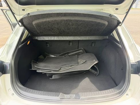 Used 2014 MAZDA MAZDA3 i Sport FWD image 13