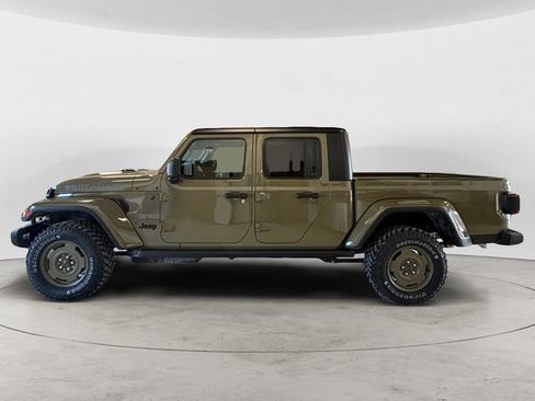 New 2026 Jeep Gladiator Sport AWD/4WD image 2