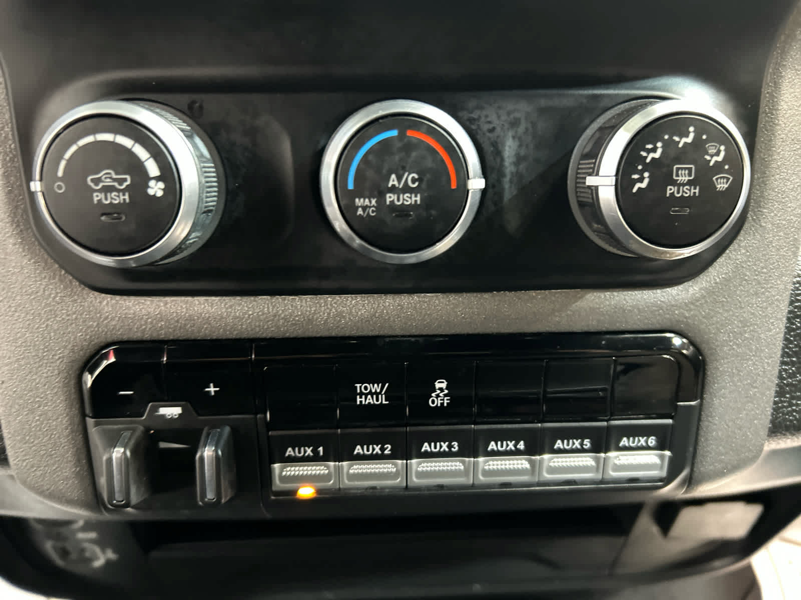 Used 2021 RAM 2500 Tradesman AWD/4WD image 16