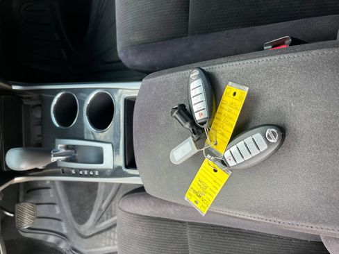 Used 2013 Nissan Altima 2.5 SV FWD image 28
