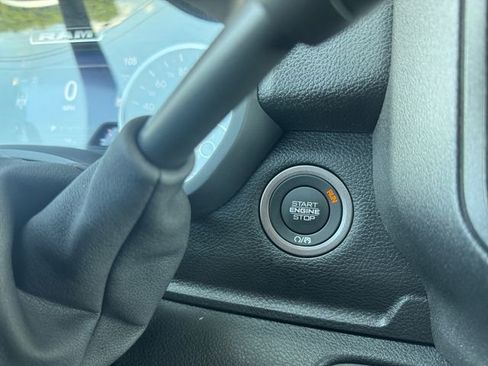 New 2026 RAM 2500 Tradesman image 25