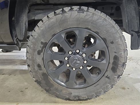 Used 2022 RAM 2500 Laramie w/ Night Edition image 33