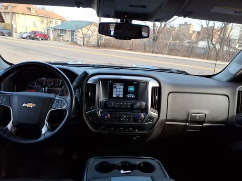 Used 2019 Chevrolet Silverado 1500 LT w/ All Star Edition image 14