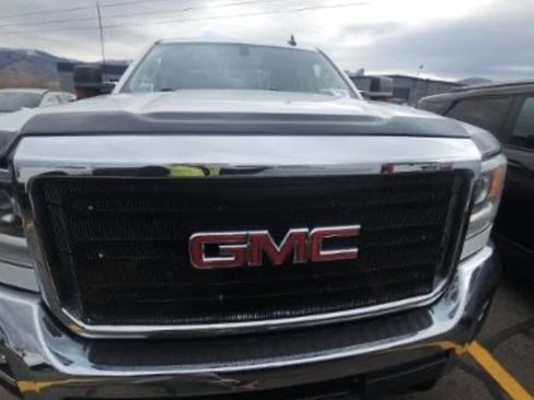 Used 2017 GMC Sierra 3500 SLE image 4