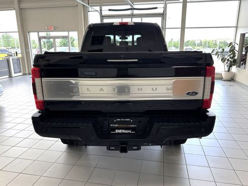 Used 2019 Ford F350 Platinum w/ Platinum Ultimate Package AWD/4WD image 5